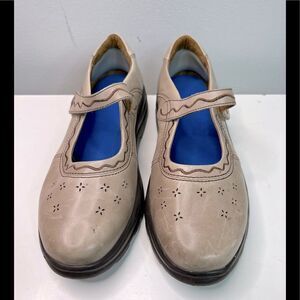 **** Dr Comfort Mary Jane Shoes (O)